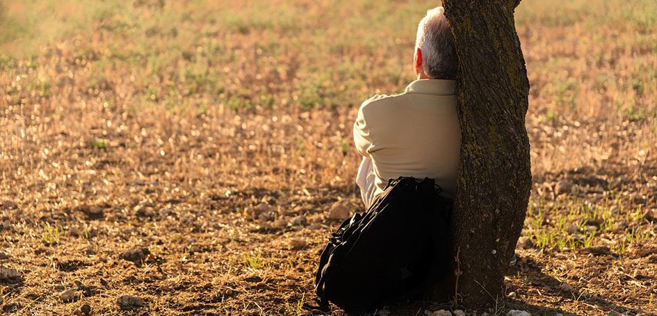 La soledad no deseada de las personas mayores y sus efectos a largo plazo